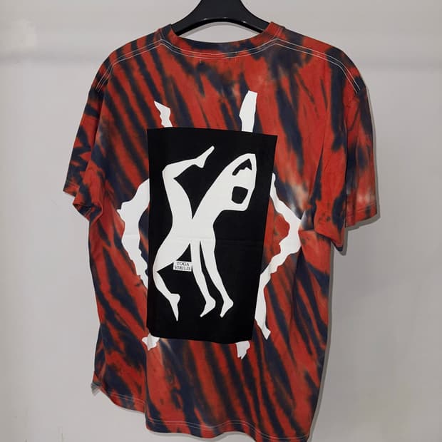 토가 비릴리스 티셔츠