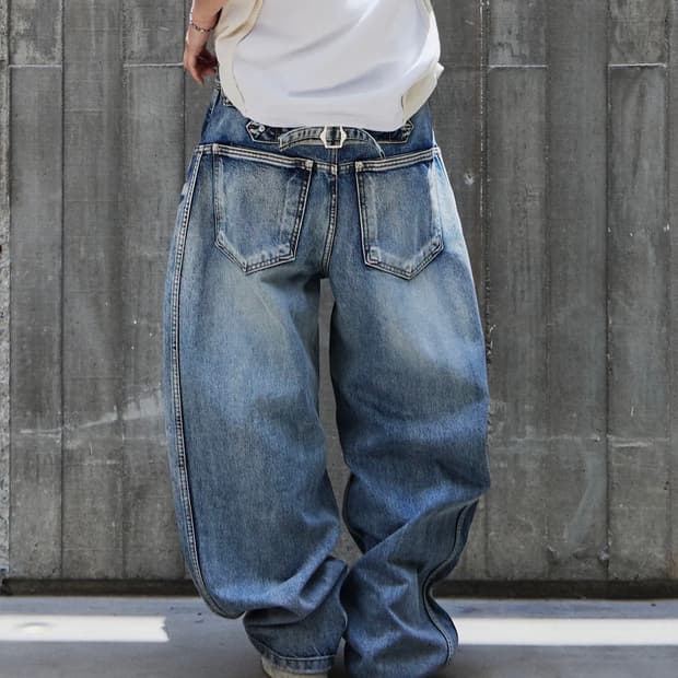 Technical Curved Denim Jeans 스카이블루 3size