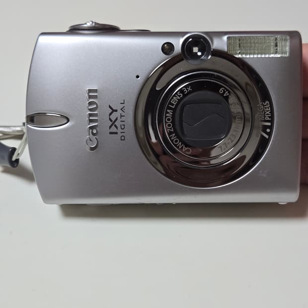 캐논 IXY 700 (IXUS 750) 디지털 카메라