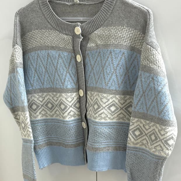 빈티지 패턴 니트