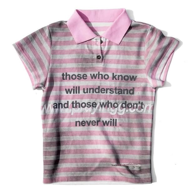 Praying top 프레잉 탑 S사이즈