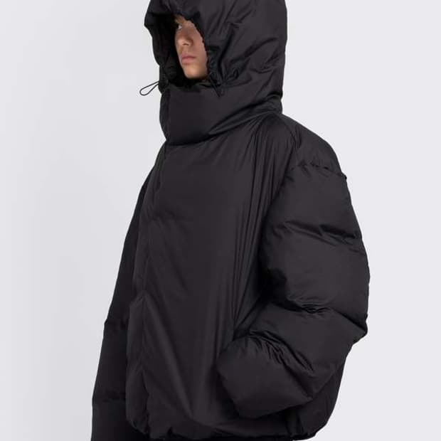 (M) 아모멘토 베딩 쇼트 다운 푸퍼 패딩 블랙