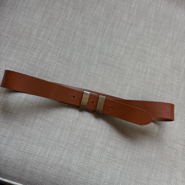 폴스미스(Paul Smith)의 카멜 브라운 레더 벨트