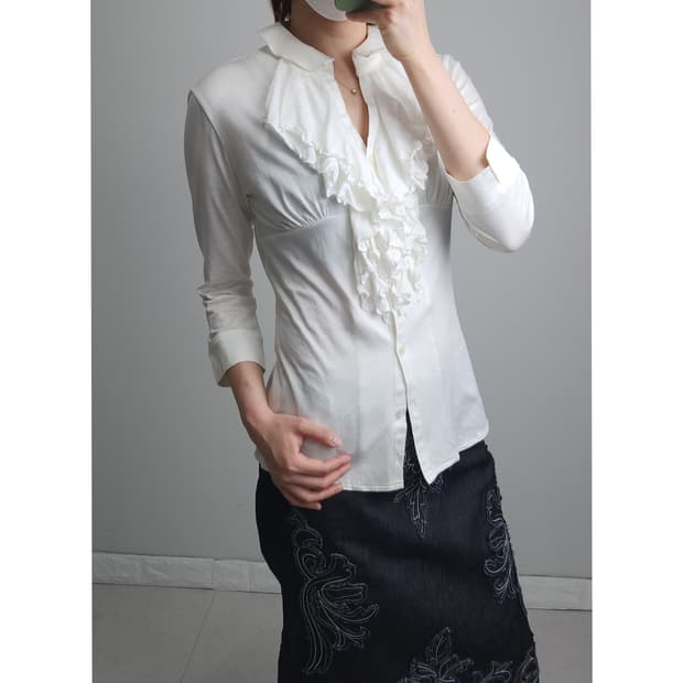 프릴•셔링 롱슬리브