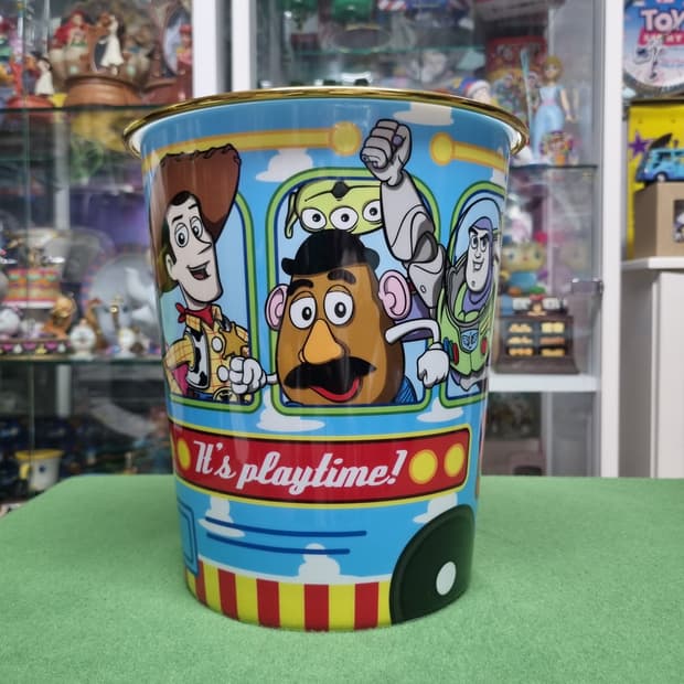 디즈니 토이스토리 원형 통