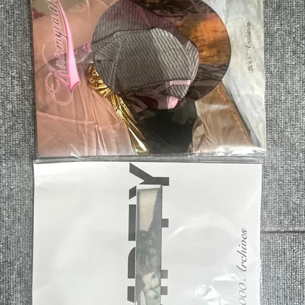 2000Archives(2000 아카이브) 스타킹 새상품 + 비니