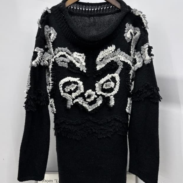 빈티지 무채색 3D 니트