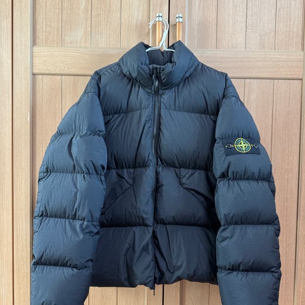 23fw 스톤아일랜드 크링클랩스 패딩 m 새제품