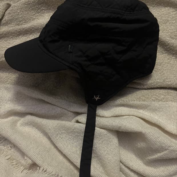 이어플랫 캡모자