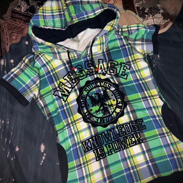 빈티지 y2k 무드 후드 체크 반팔 티셔트