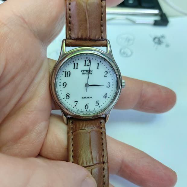 시티즌 에코드라이브 남성 시계