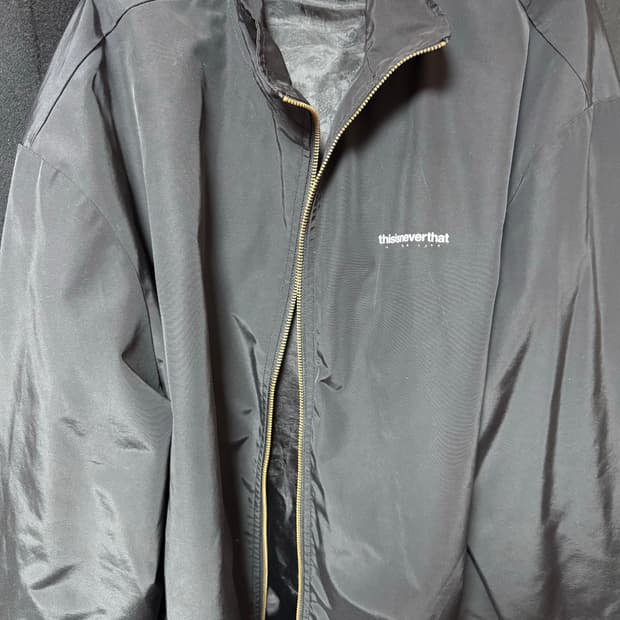 디스이즈네버댓 블랙 인터내셔널 자켓 