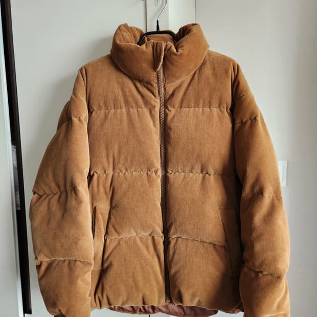 스튜디오 톰보이 코듀로이 패딩