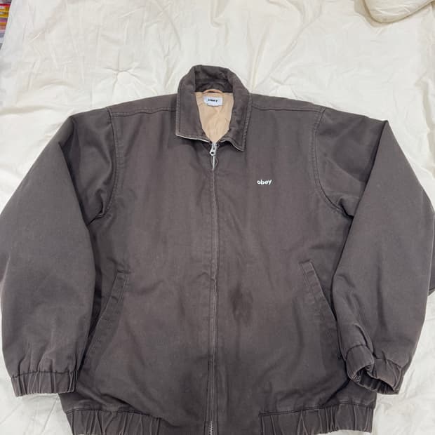 오베이 어 피스오브헤븐 자켓