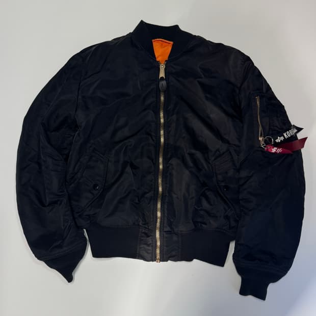 알파인더스트리 블랙 크롭 ma1 봄버 자켓