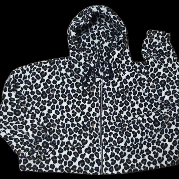 레오파드 크롭 후리스