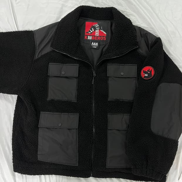 킬베로스 BLACK DOG FUR FLEECE JACKET