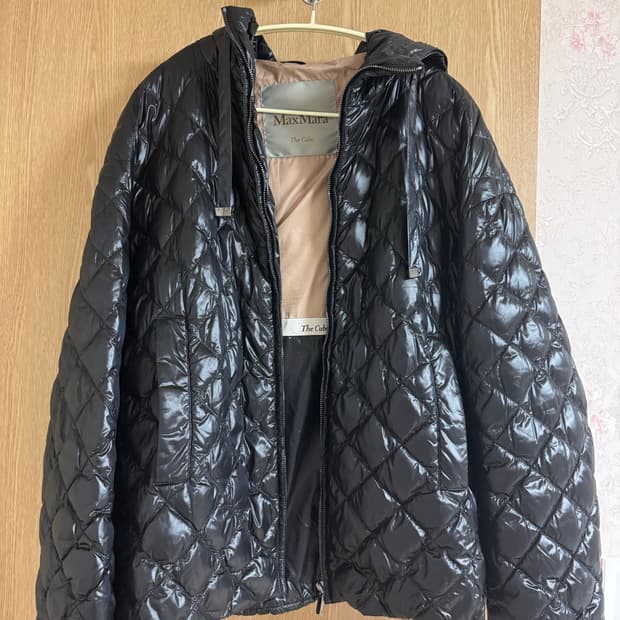 막스마라 큐브 퀼팅 패딩 42