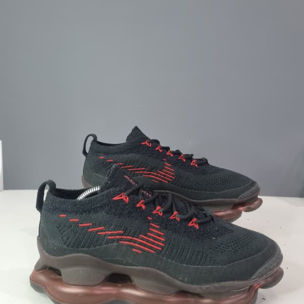 265 나이키 에어맥스 스콜피온