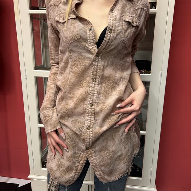 G.O.A pattern shirt G.O.A 패턴 디테일 셔츠