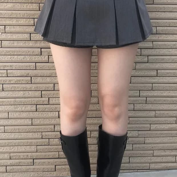 새상품) 애니원모어 르베 플리츠 미니 스커트 차콜 S