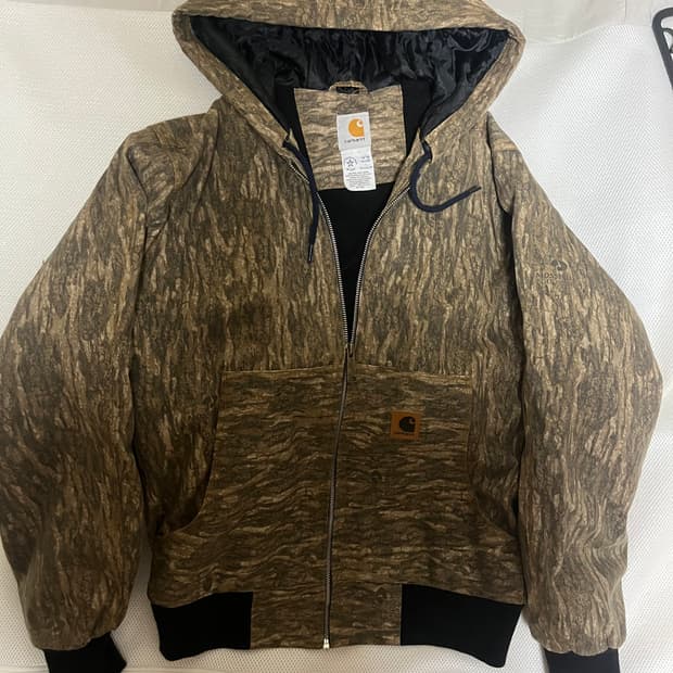 모시오크 바텀랜드x칼하트 자켓