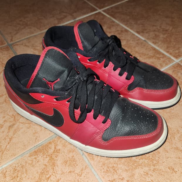 조던1 로우 짐 레드 270