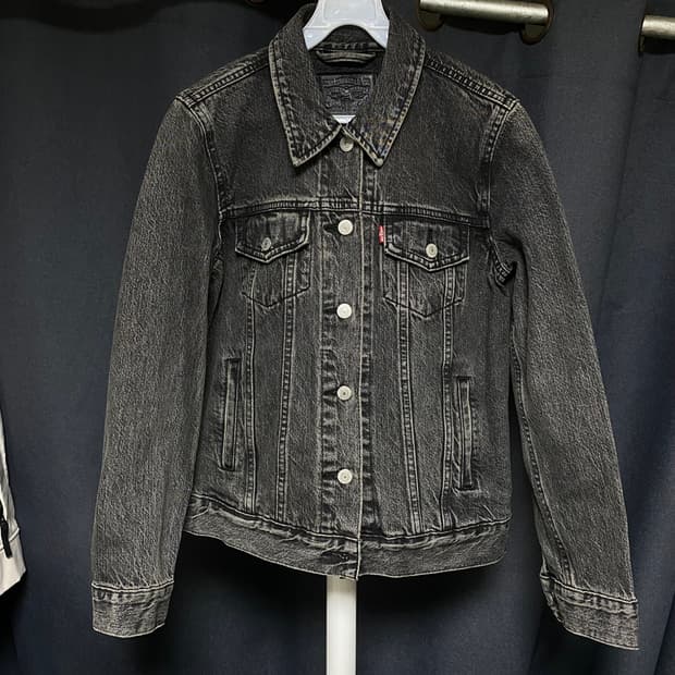Levi's 리바이스 흑청 데님 트러커 자켓 S