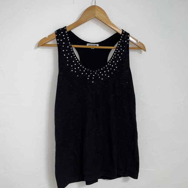 블랙 큐빅 슬리브리스