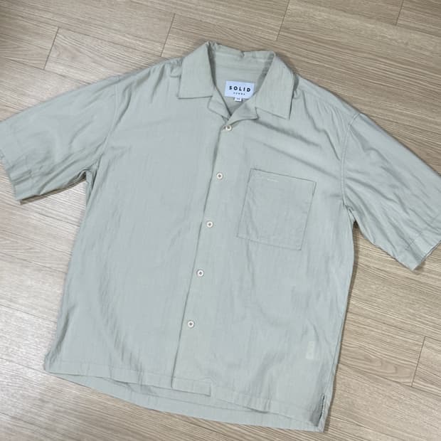 [48] 솔리드옴므 22SS 반팔셔츠 라이트베이지