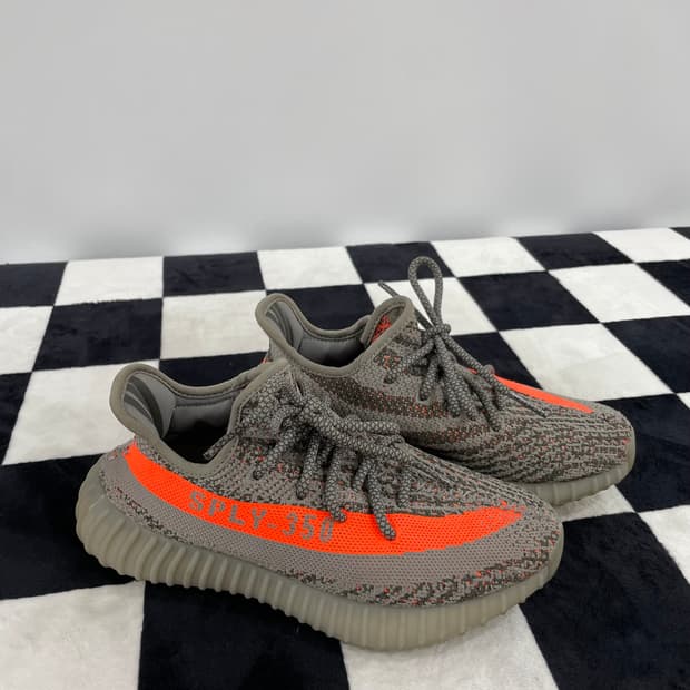 아디다스 이지 부스트 250 V2 벨루가 235mm