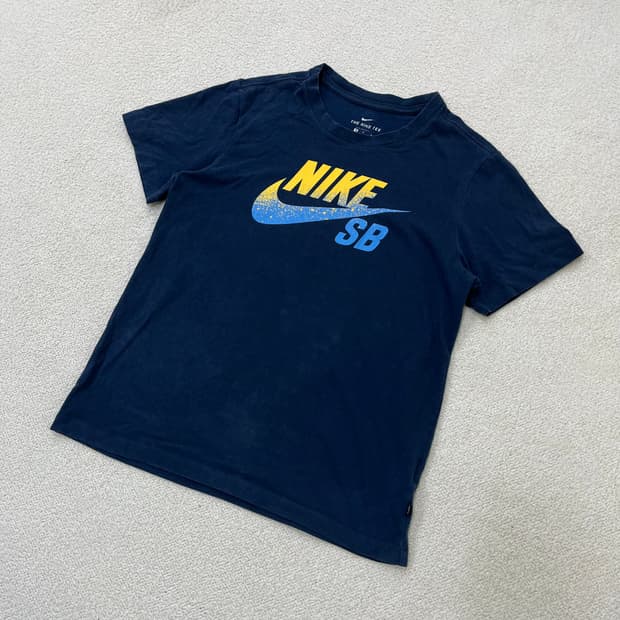 M 나이키 SB 빅로고 반팔 티셔츠 0317M