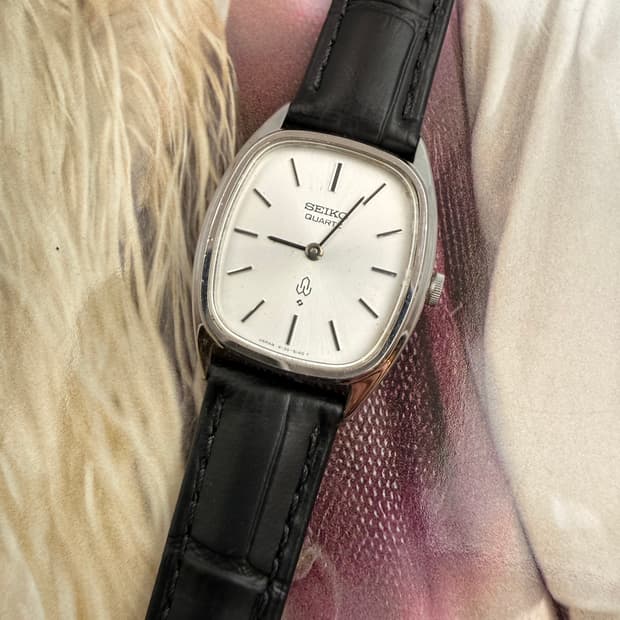 Seiko_1977s square vintage watch