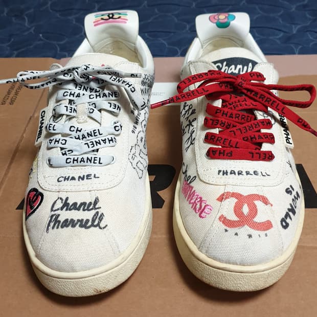 샤넬 퍼렐 윌리엄스 스니커즈 42 (270)