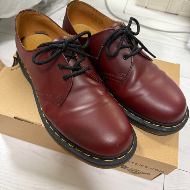 닥터마틴 1461 체리레드 270 판매
