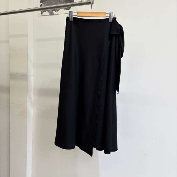 BLENHEIM (Made in Japan) 미디스커트