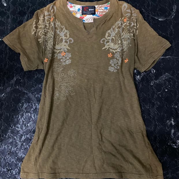 Top:Oriental Print Grunge Tee