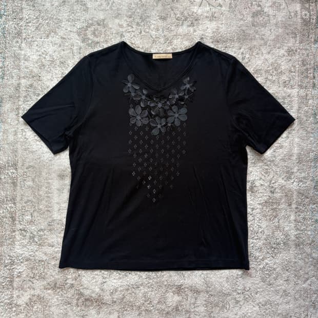 Floral Applique T-Shirt