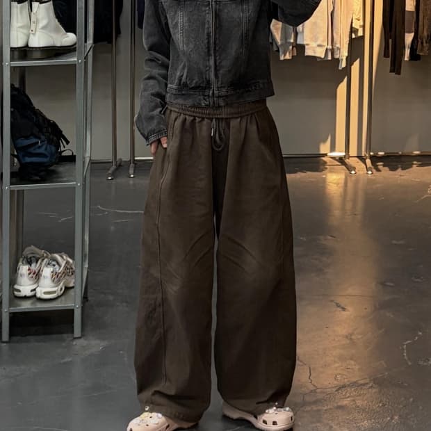 오드스튜디오 샌드워싱 바이커 데님 크롭 자켓 A2449