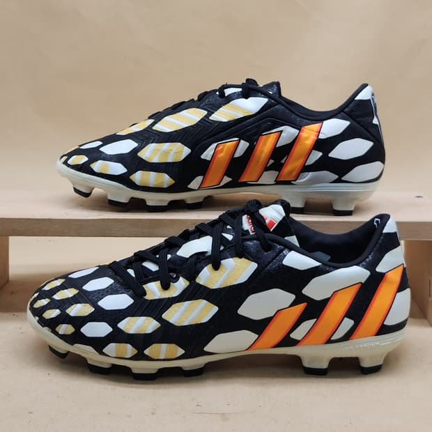 아디다스 프레데터 인스팅 축구화 265