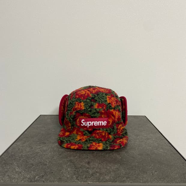 슈프림 플라워 로즈 이어플랩 박스로고 캠프캡 모자