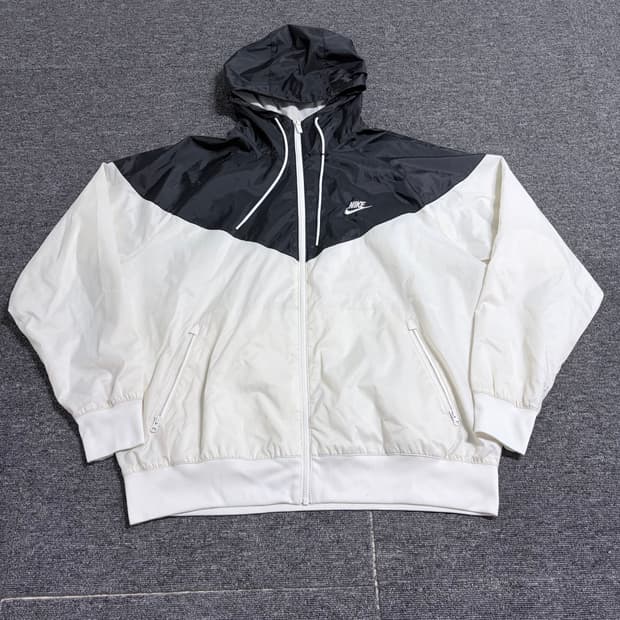 나이키 윈드러너 바람막이