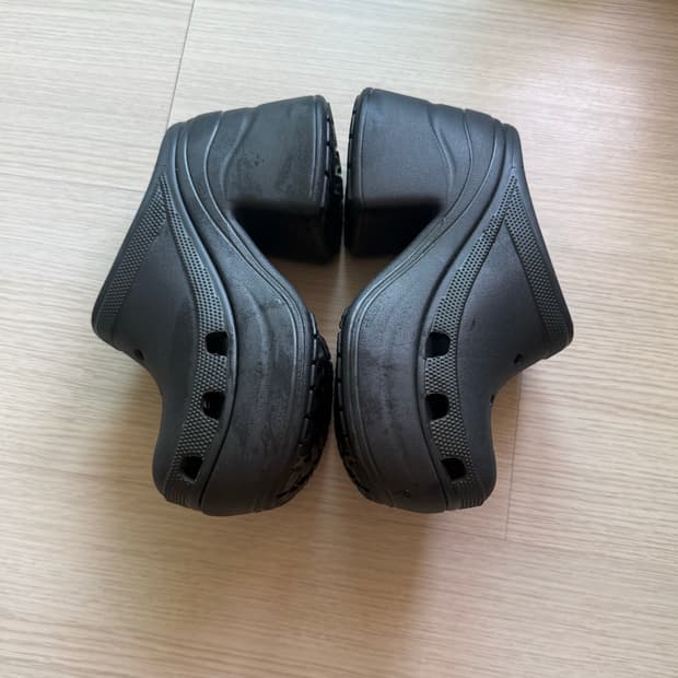 크록스 사이렌 블랙 230
