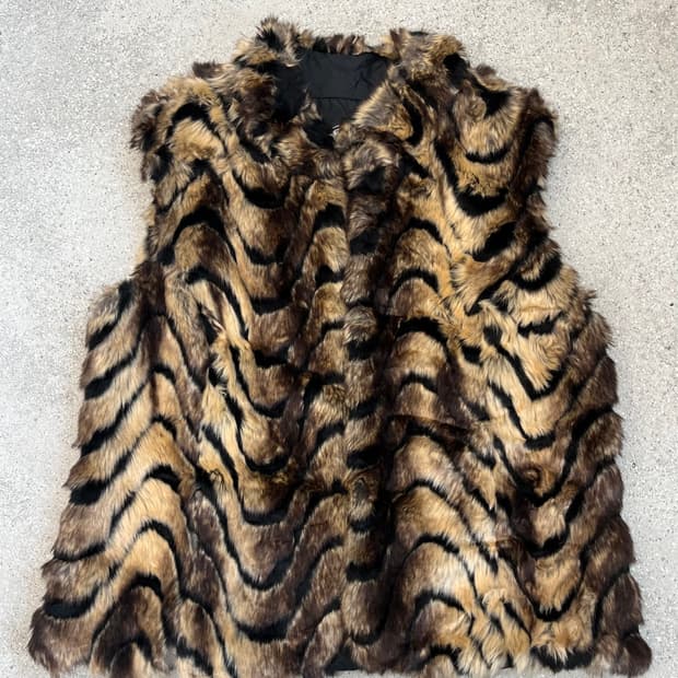 Frank Lyman Design 레오파드 패턴 조끼