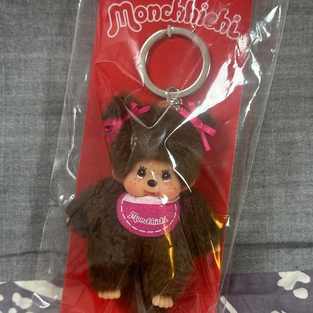 유럽 몬치치 여아 키링