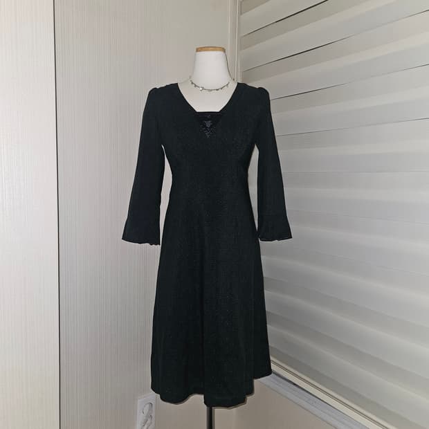 almond*oil 그린 로즈가든 드레스