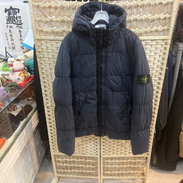 100 정품 스톤아일랜드 클링클립스 패딩 팝니다