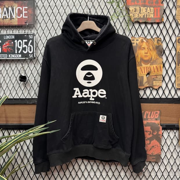 에이프 바이 베이프 후드티 전면 빅로고 포인트 블랙