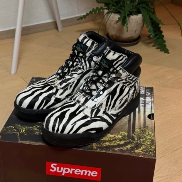 슈프림 팀버랜드 필드부츠 290