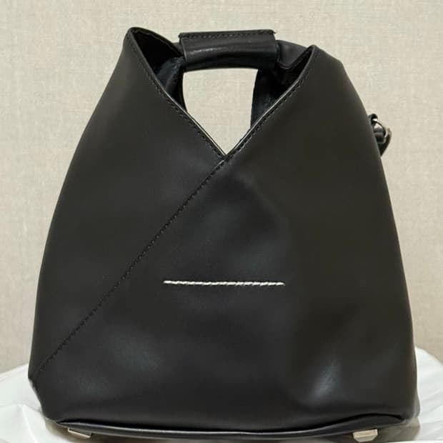 재패니즈 가죽 토트백